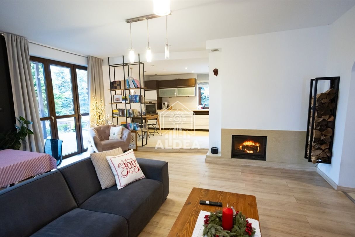 Rodzinny Dom z Basenem w Rynarzewie