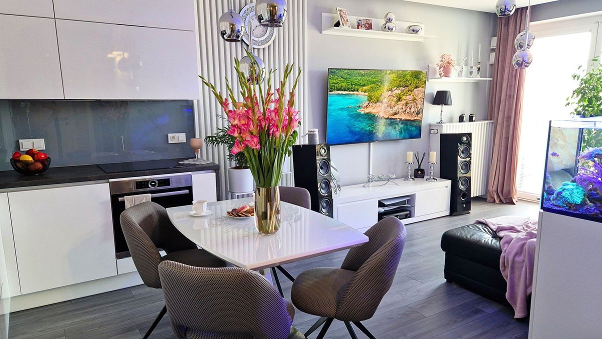 3 pokoje 53 m² + ogród 47 m² – Bemowo, metro Karolin 2026