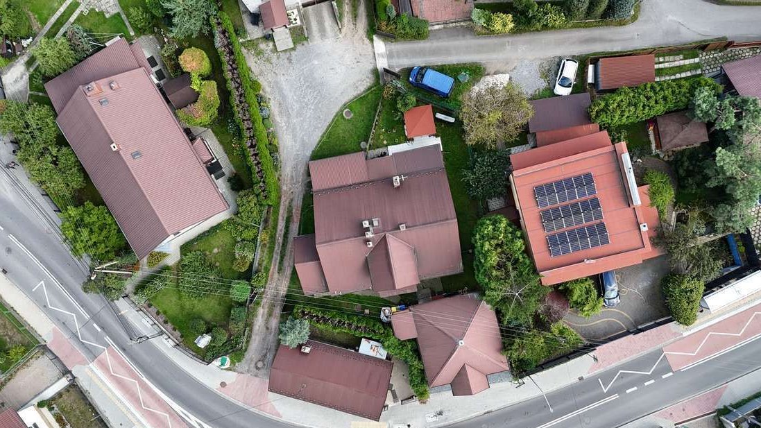 Dom do zamieszkania 4 pok. 532 m2 działka - centrum Tyńca