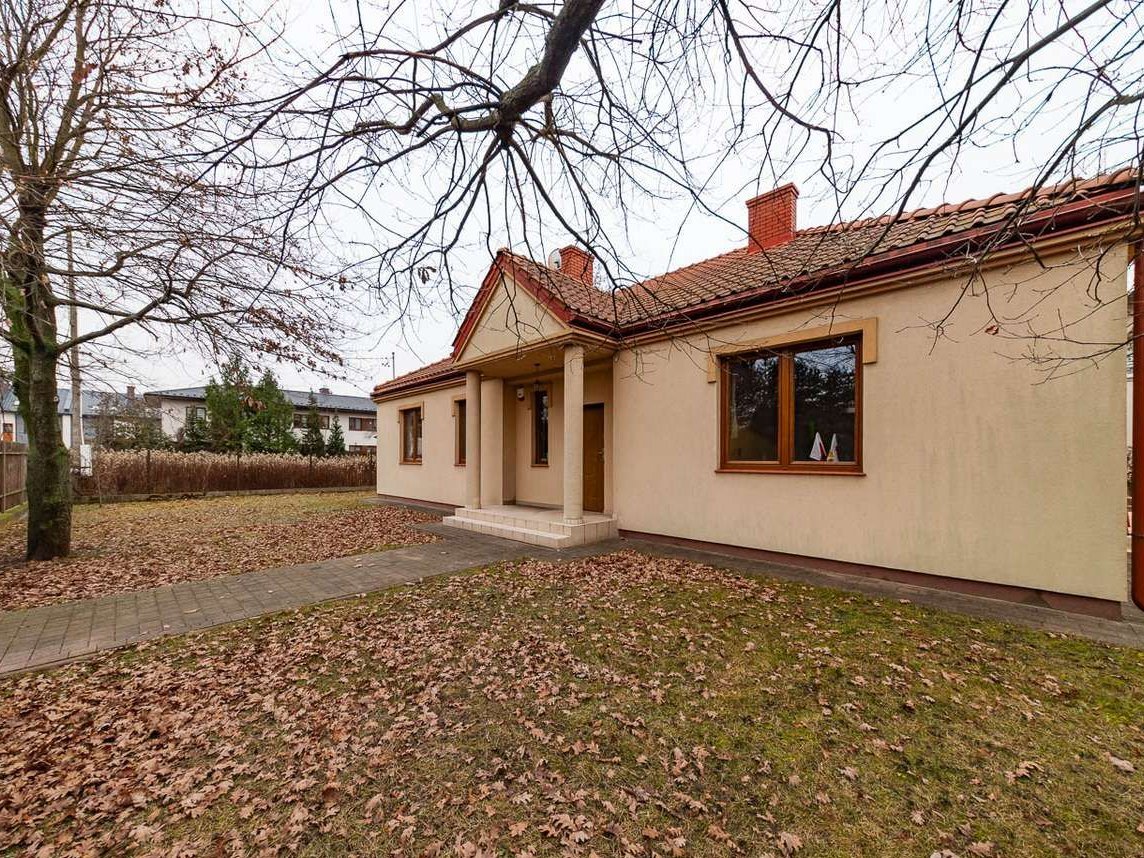 Przestronny dom jednorodzinny – Marki | działka 680 m²