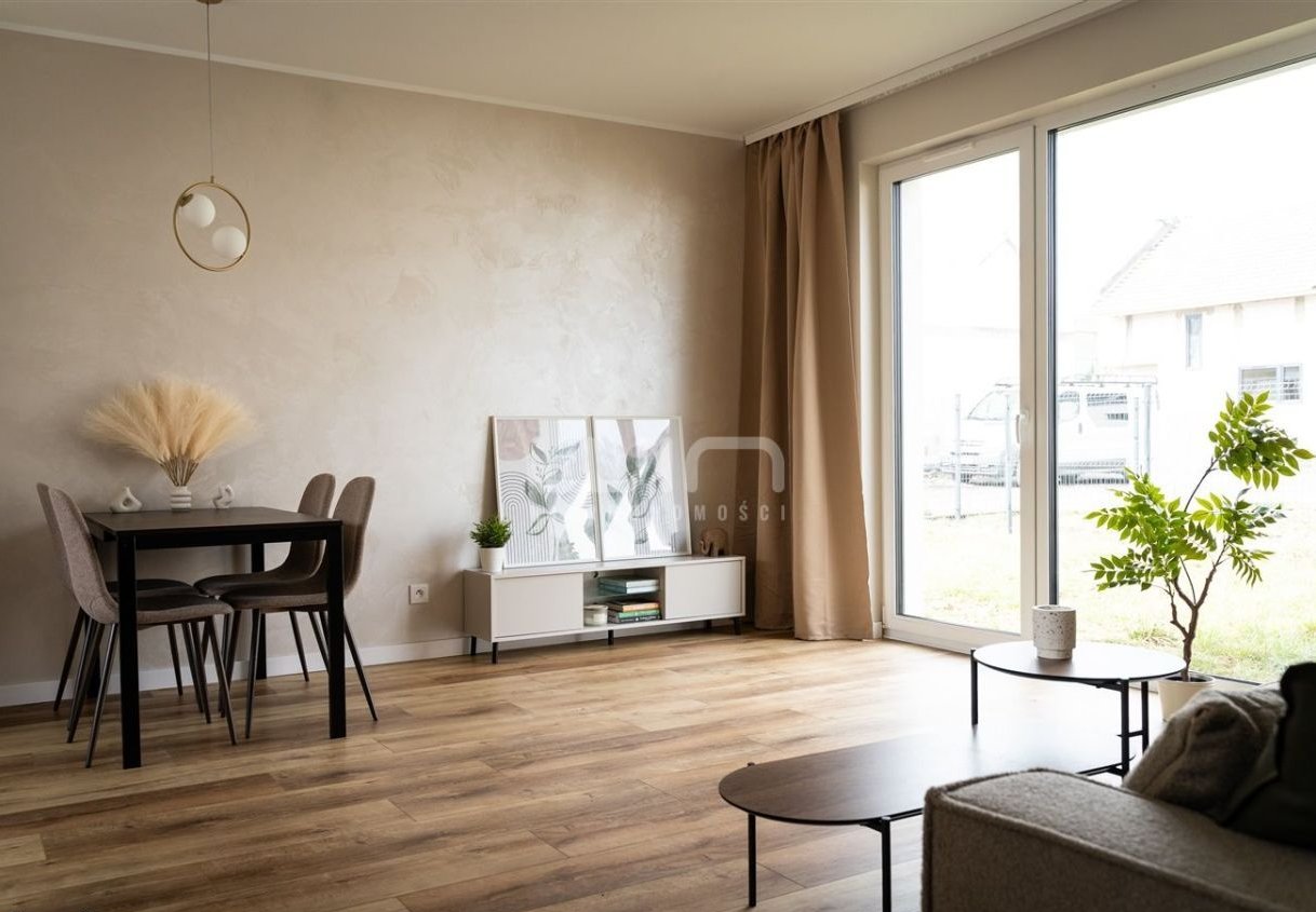 4km od Bielska-Białej i 4 km od Szczyrku