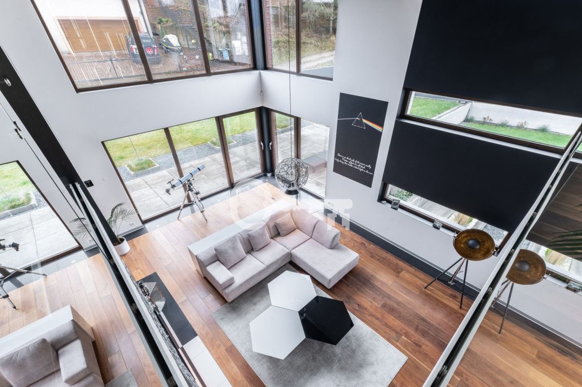 Nowoczesna rezydencja z widokiem na Zatokę Pucką