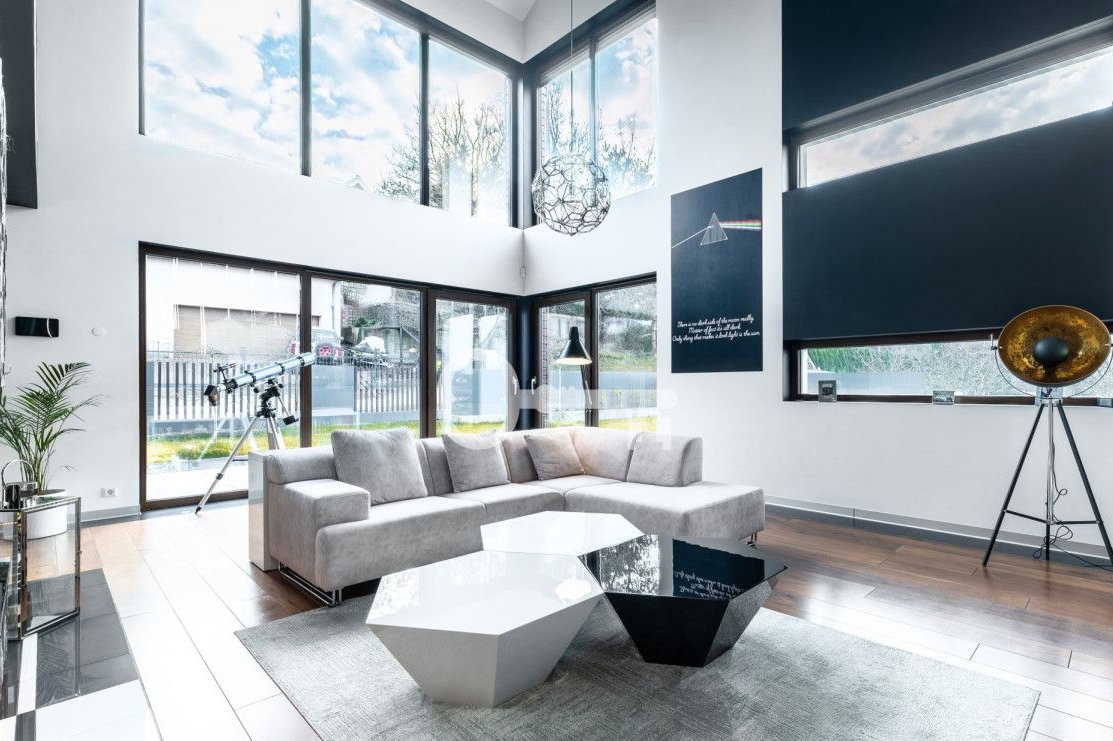 Nowoczesna rezydencja z widokiem na Zatokę Pucką