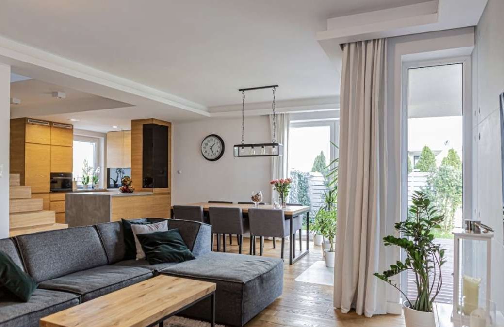 Dom, 164 m², Łomianki Dolne