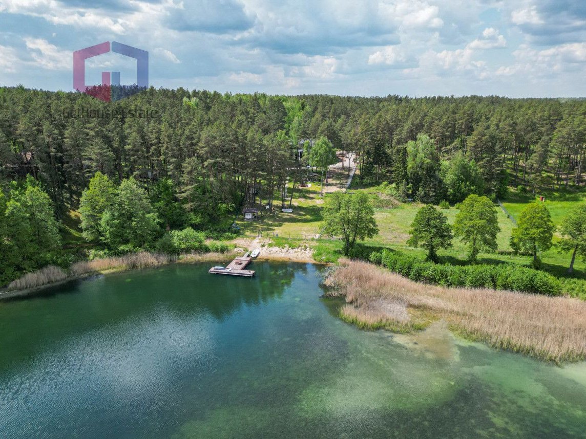 650 m² w lesie z linią brzegową jeziora Świętajno