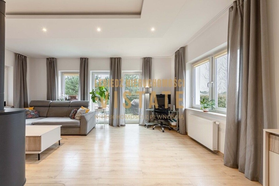 Stare Grochale - dom przy samym Kampinosie