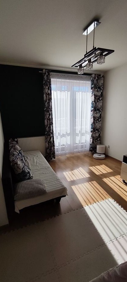 Przytulny dom z garażem i ogródkiem