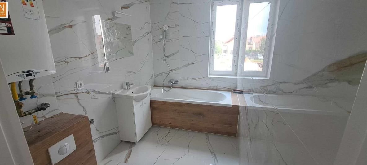 Niepołomice ,3 pokoje z ogródkiem,2m.postojowe,