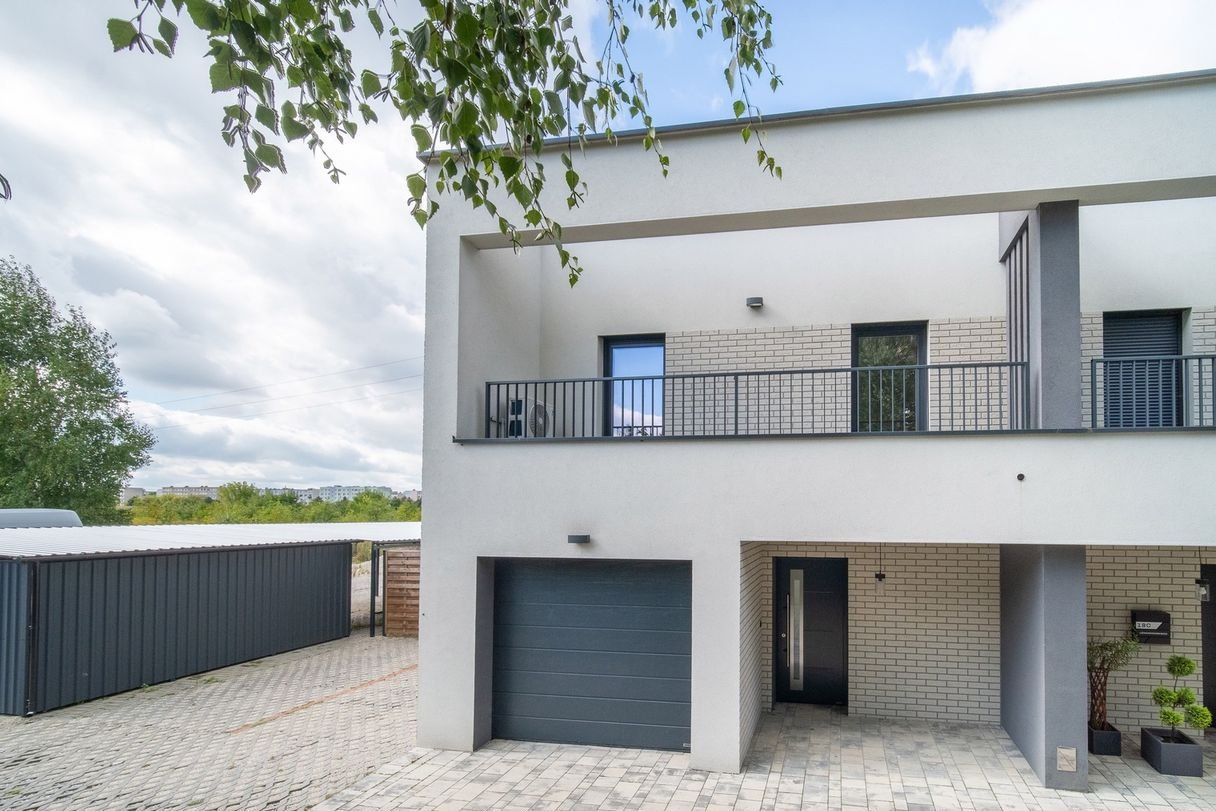 Na sprzedaż –segment w prestiżowej lokalizacji przy ul. Lewandowskiego