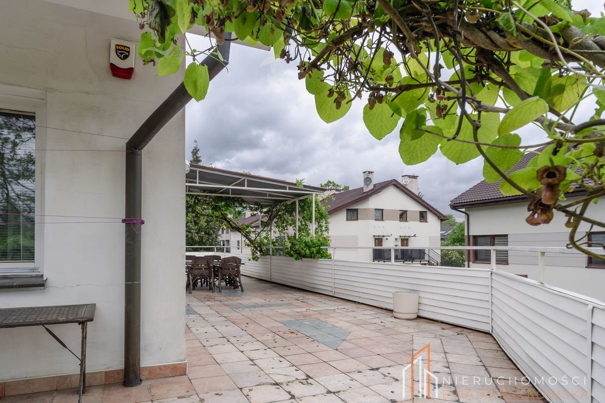 DOM do zamieszkania lub na klinikę/ usługę