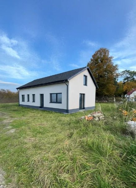 Cena, która zostaje! Przestronny dom w Orzeszu – 499 000 zł