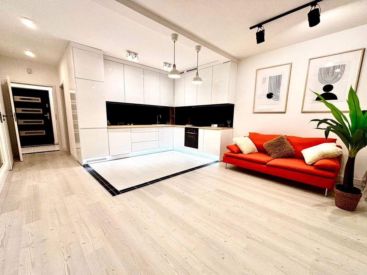 Nowoczesne urządzone mieszkanie pod klucz z ogrodem