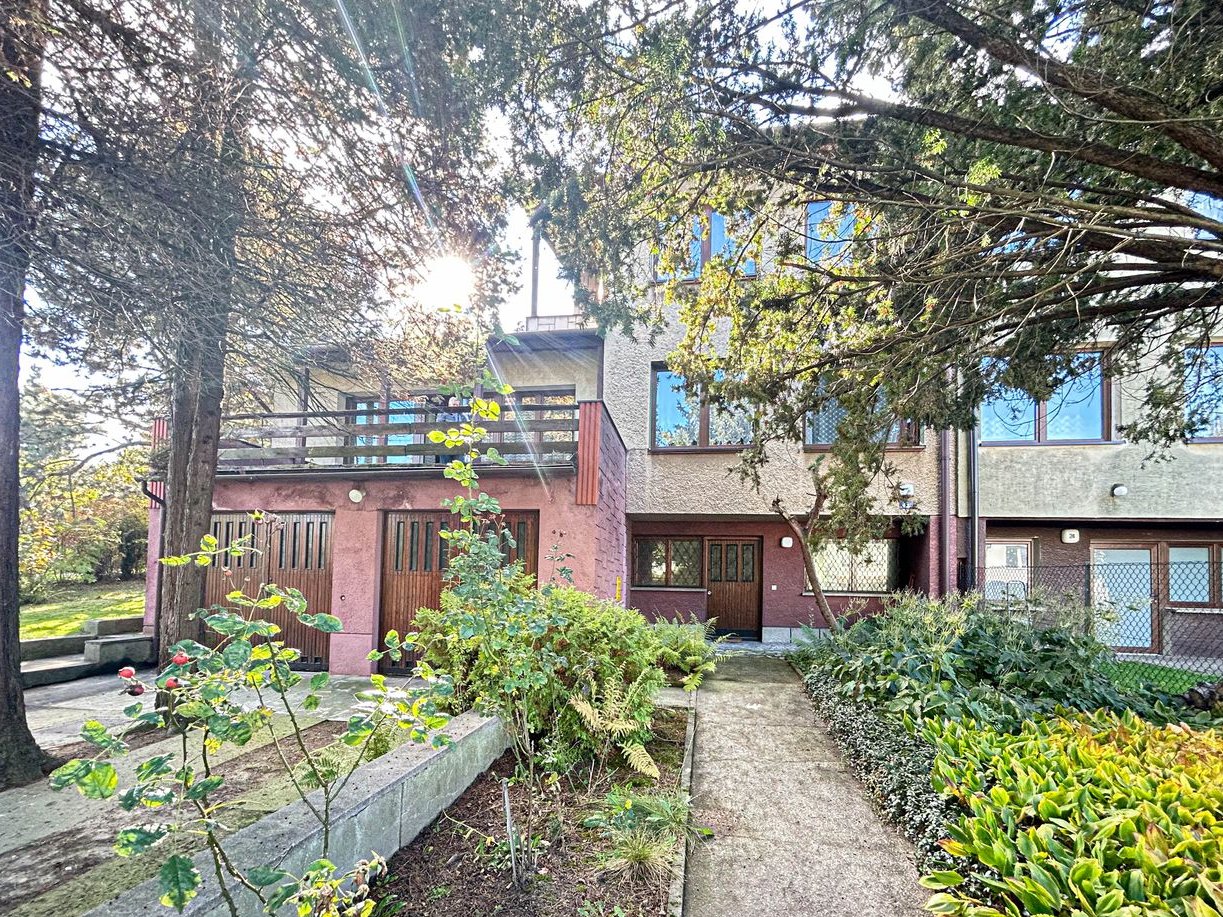 Piękny dom z klimatem i dużym ogrodem