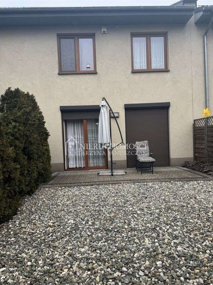 Dom W Spokojnej Okolicy, 5 Pokoi, Blisko A4,