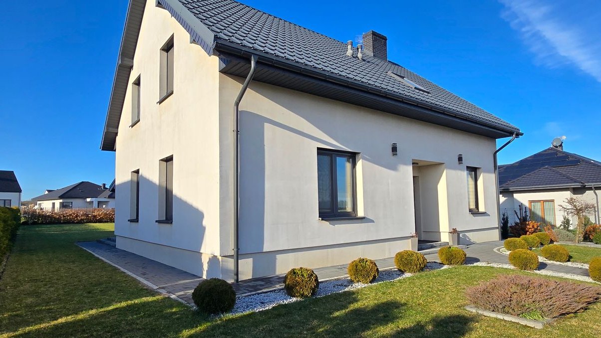 Dom z użytkowym poddaszem | 147,08 m² | Turów