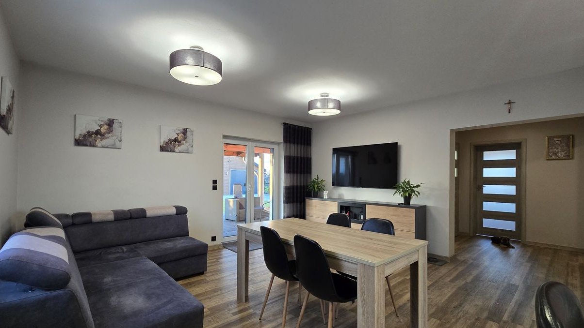 Dom z użytkowym poddaszem | 147,08 m² | Turów