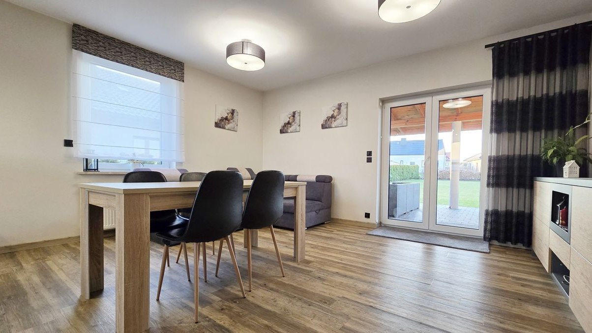 Dom z użytkowym poddaszem | 147,08 m² | Turów