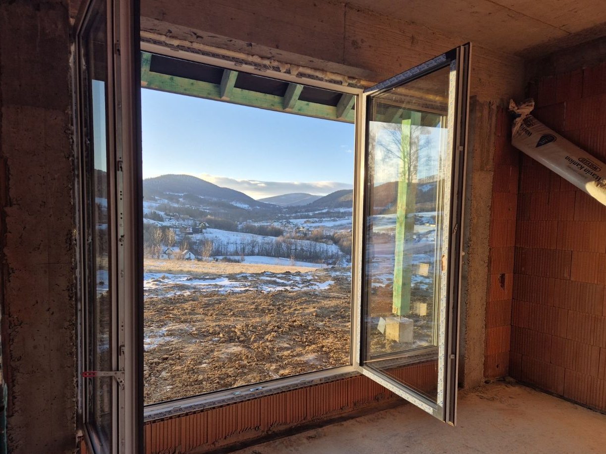 Dom SSZ 155 m², Skrzydlna 8,24 a, panorama Beskidu Wyspowego, PKP