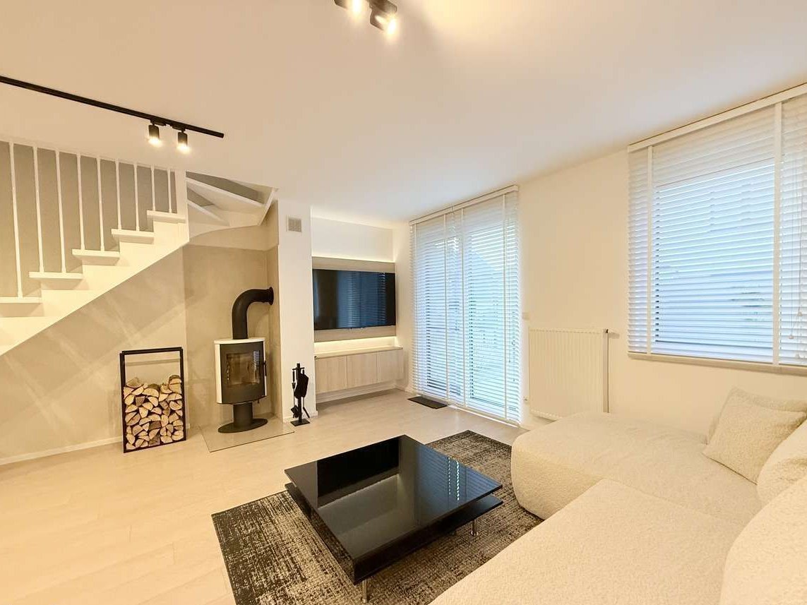 Nowoczesny Dom szeregowy na polu golfowym Sierra Golf Resort