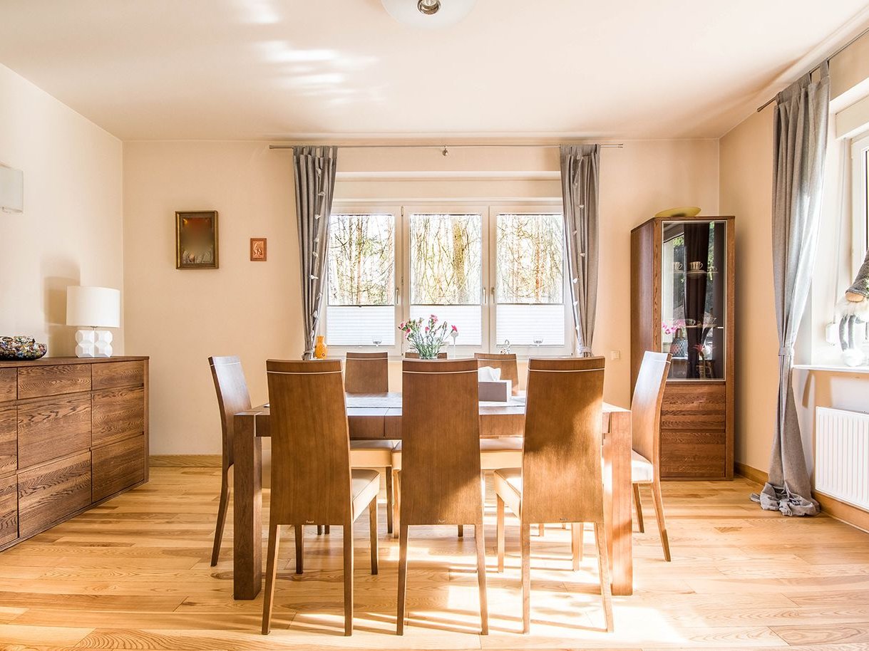 Doskonała lokalizacja! Zdefiniowane, dobre sąsiedztwo!