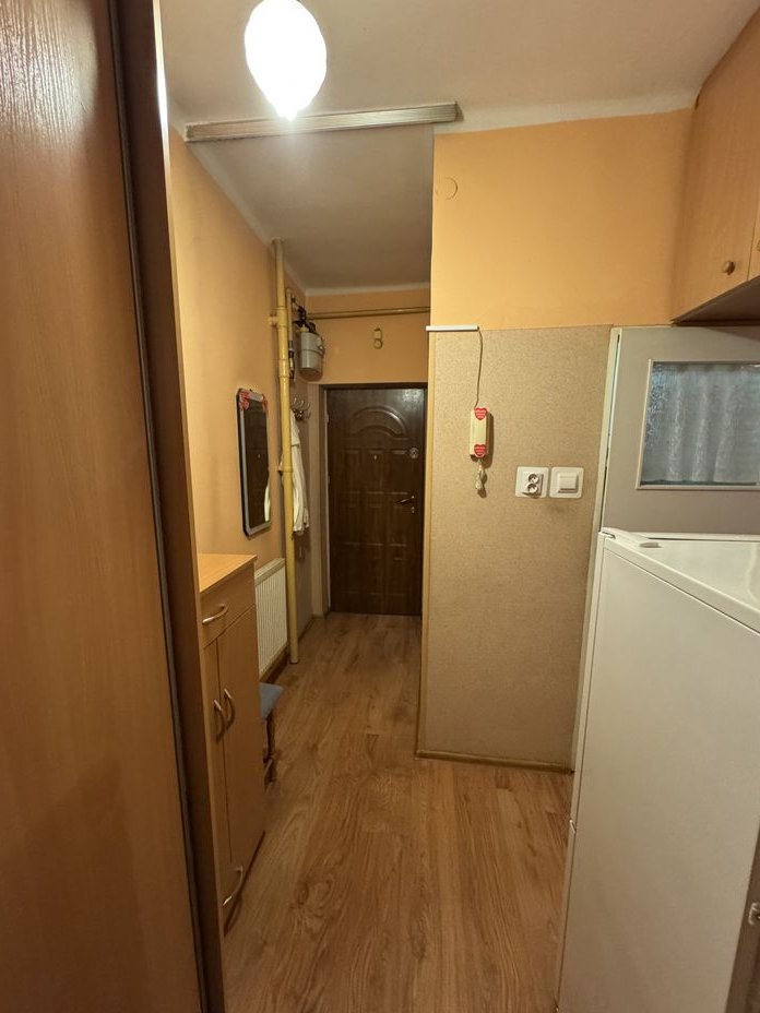 2-pokojowe mieszkanie z piwnicą – Zabrze, Helenka