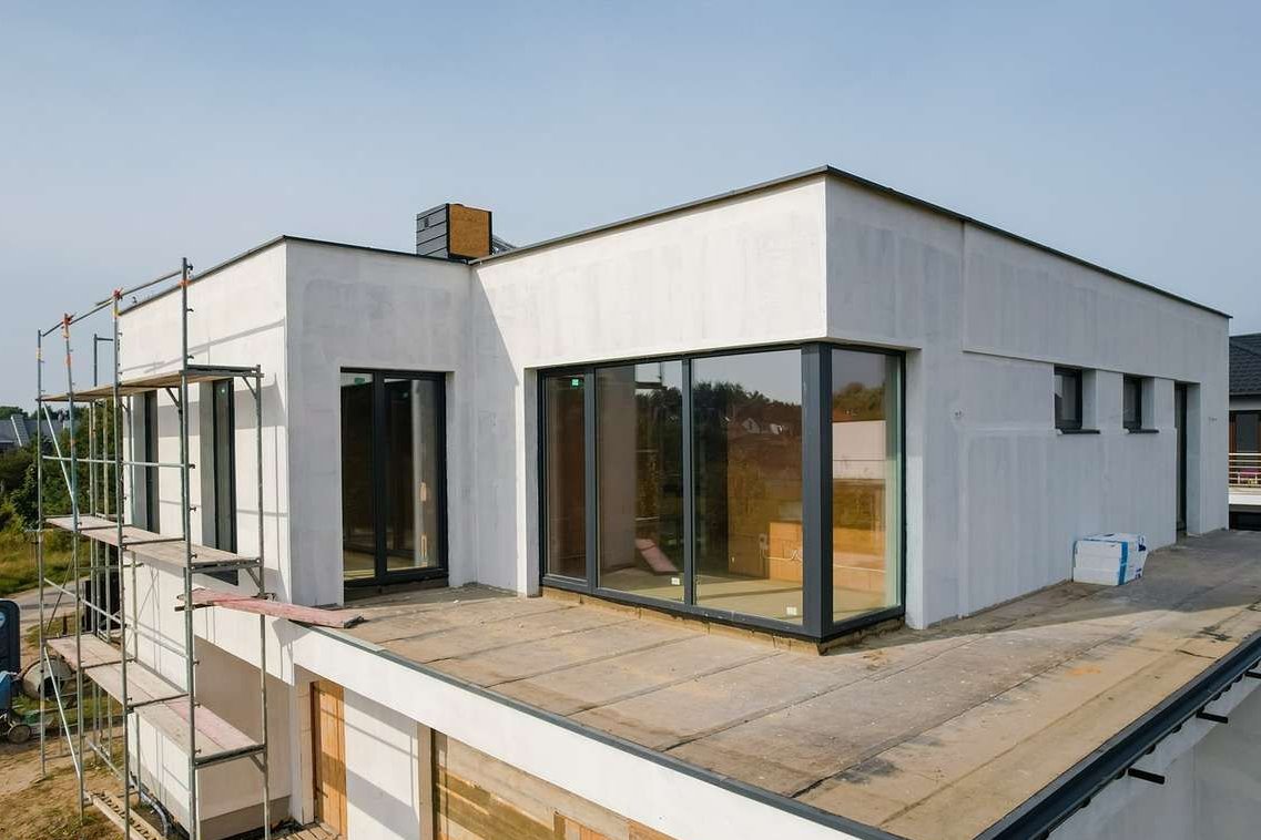 Nowoczesny dom z dużymi przeszkleniami | Prestiżowa lokalizacja