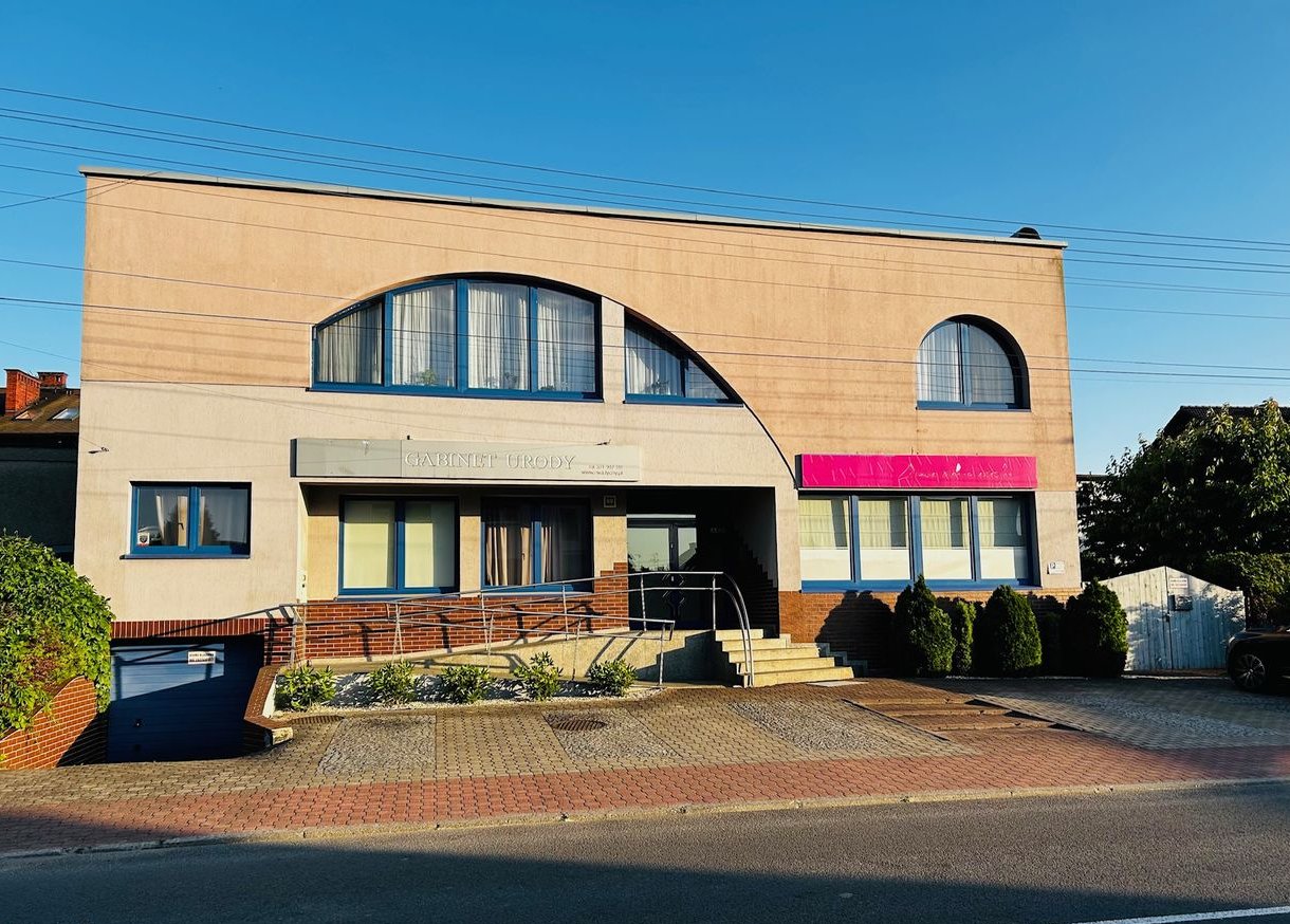 GOTOWA INWESTYCJA- Dom + Mieszkanie + 3 Lokale użytk -Osobne wejścia!