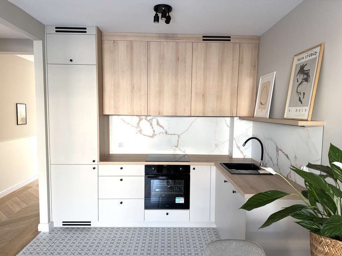 Słoneczne mieszkanie dwupoziomowe blisko morza, dwa miejsca parkingowe