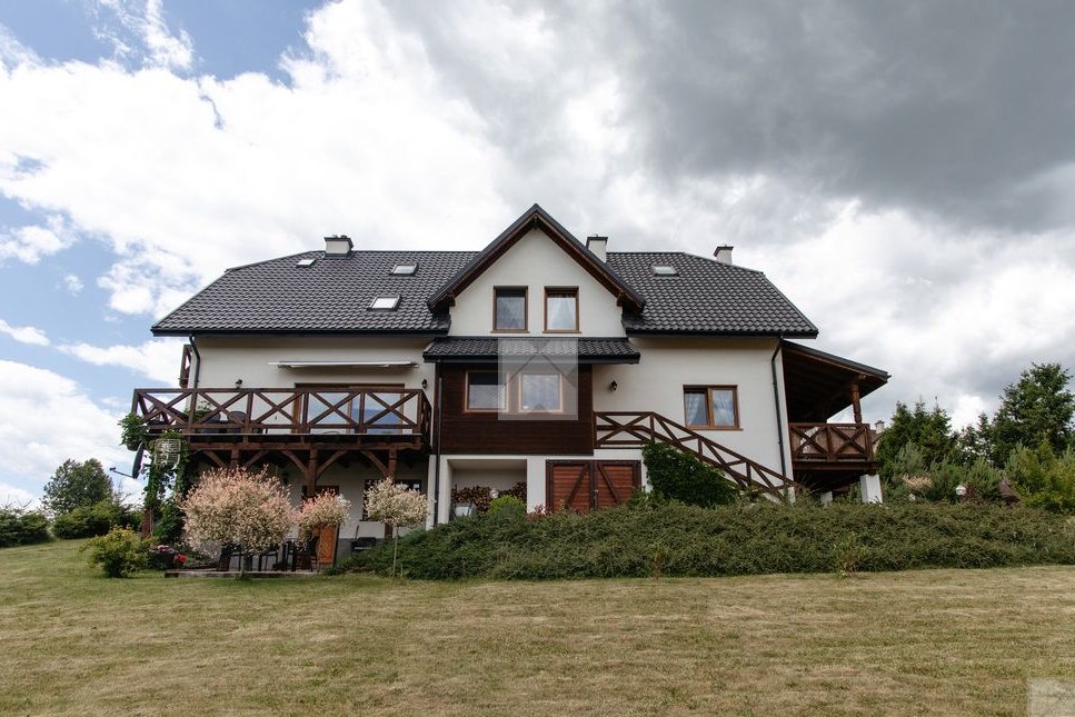 Bieszczadzka perełka – gotowy biznes i natura