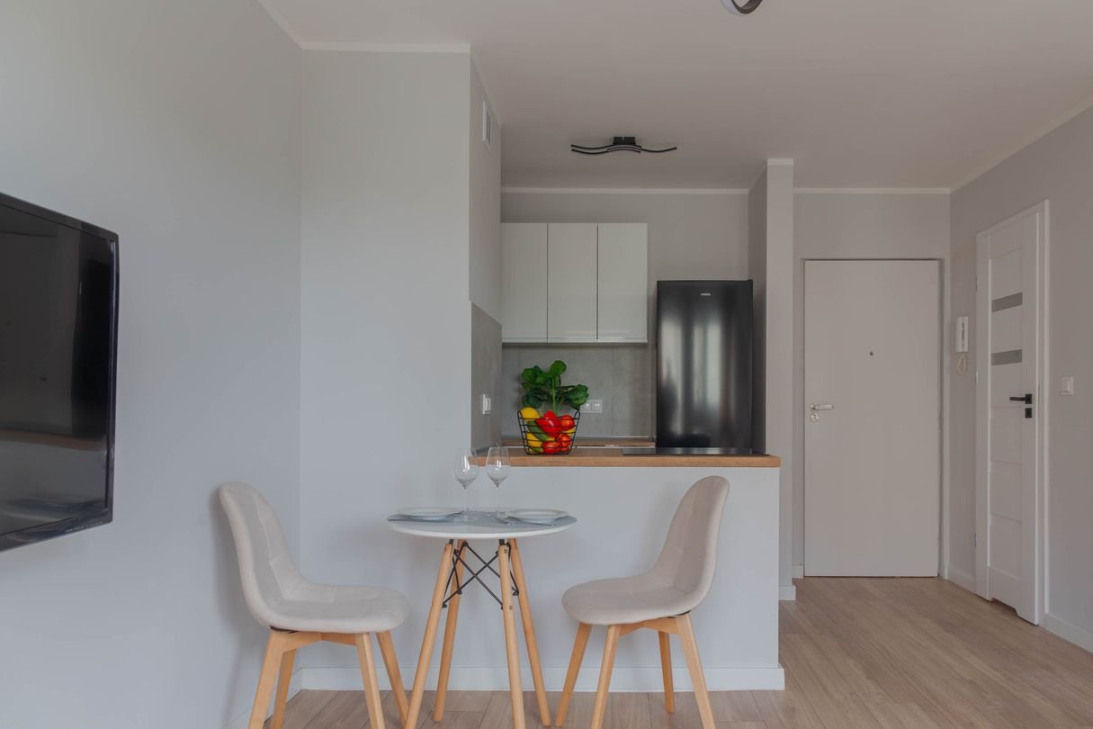 **2 pokoje – balkon – bez prowizji - świeżo po remoncie - WUM**