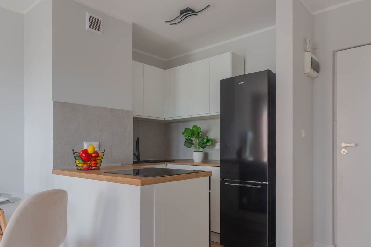 **2 pokoje – balkon – bez prowizji - świeżo po remoncie - WUM**