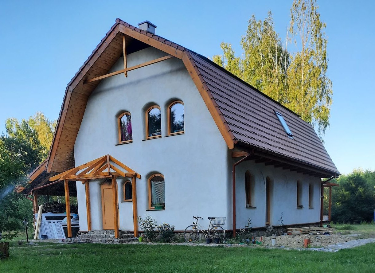 Dom gliniany, super oszczędny, ekologiczny, przy lesie, 156 m²