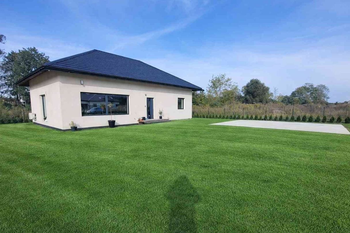 NOWY ENERGOOSZCZEDNY DOM W ŚWIETNEJ LOKALIZACJI