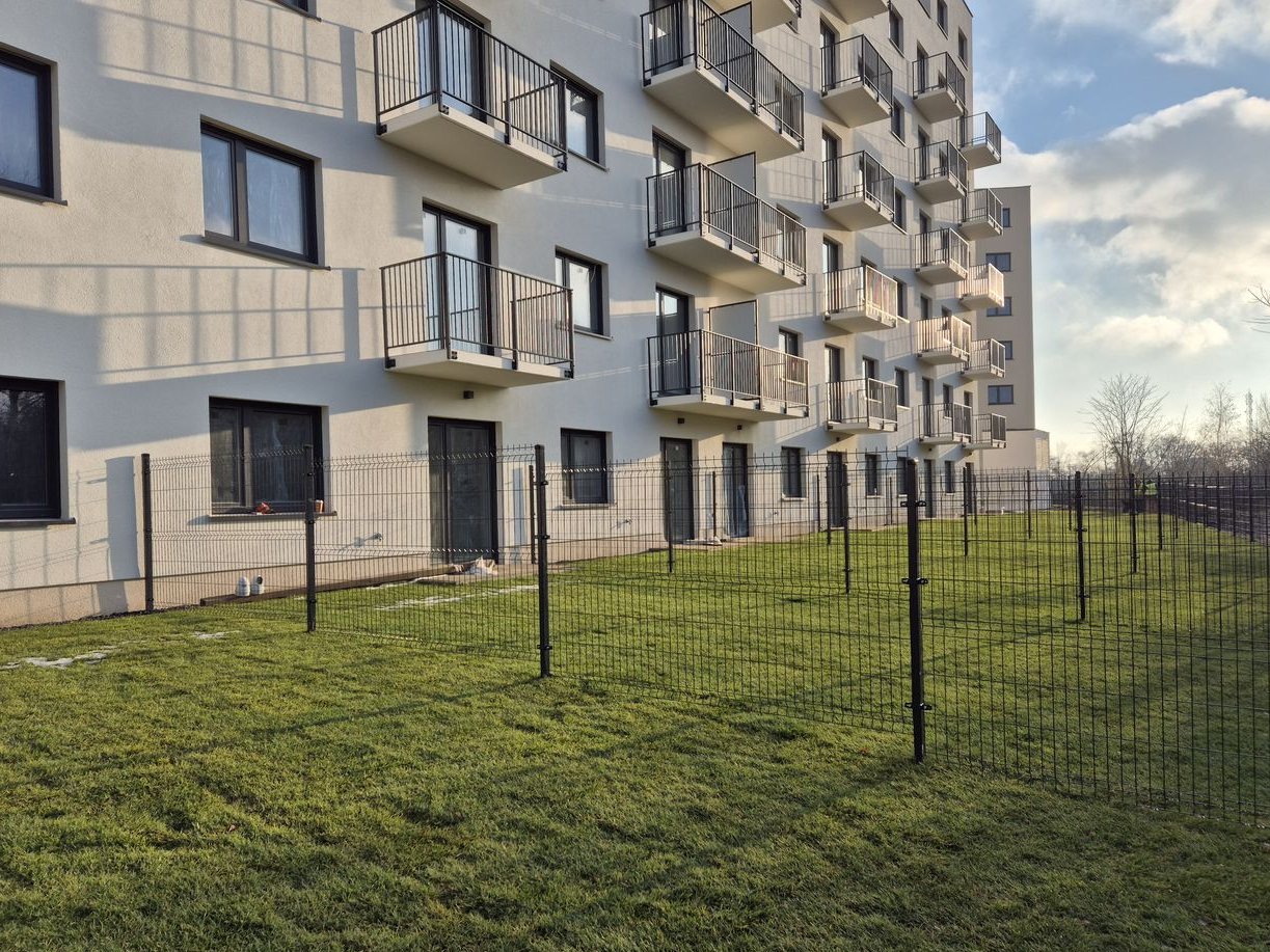 Z ogródkiem na Park! 2.pok 37m2| Centrum 15 minut! Spokojna okolica!