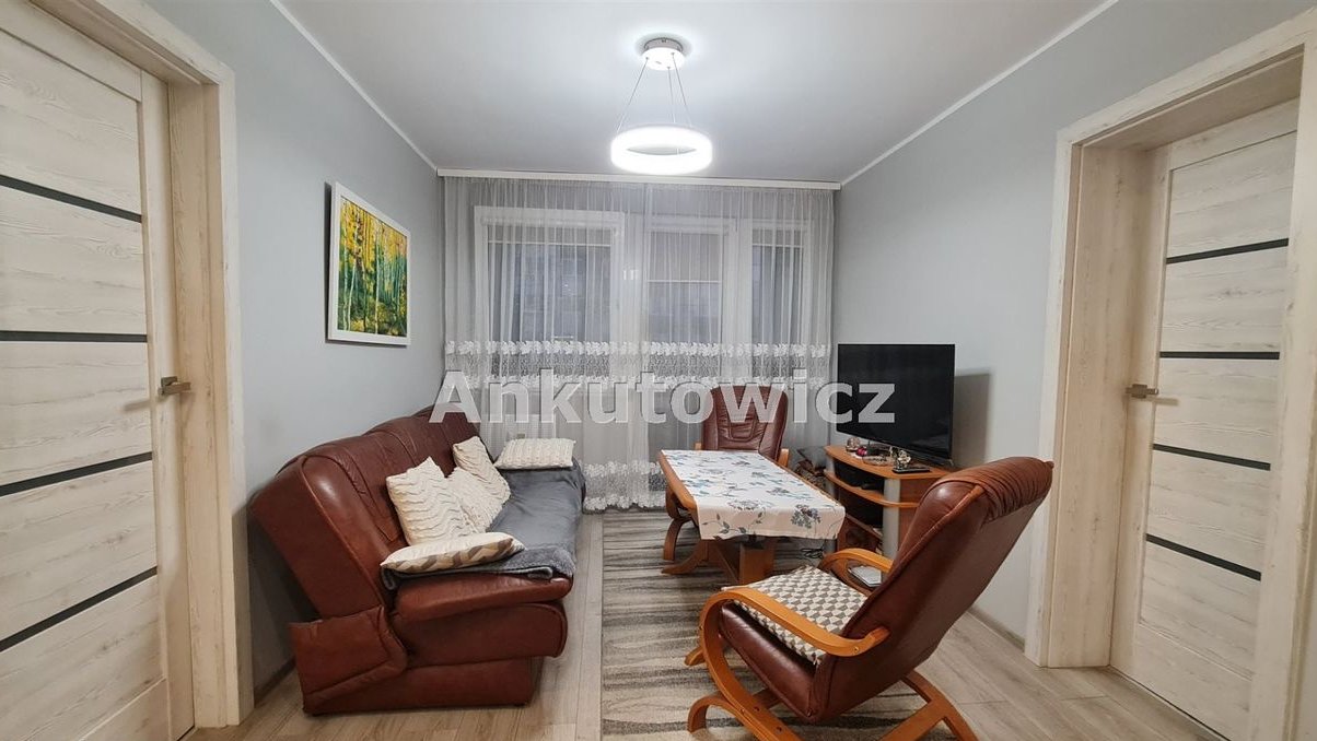 Centrum - 3 pokojowe z balkonem - po remoncie