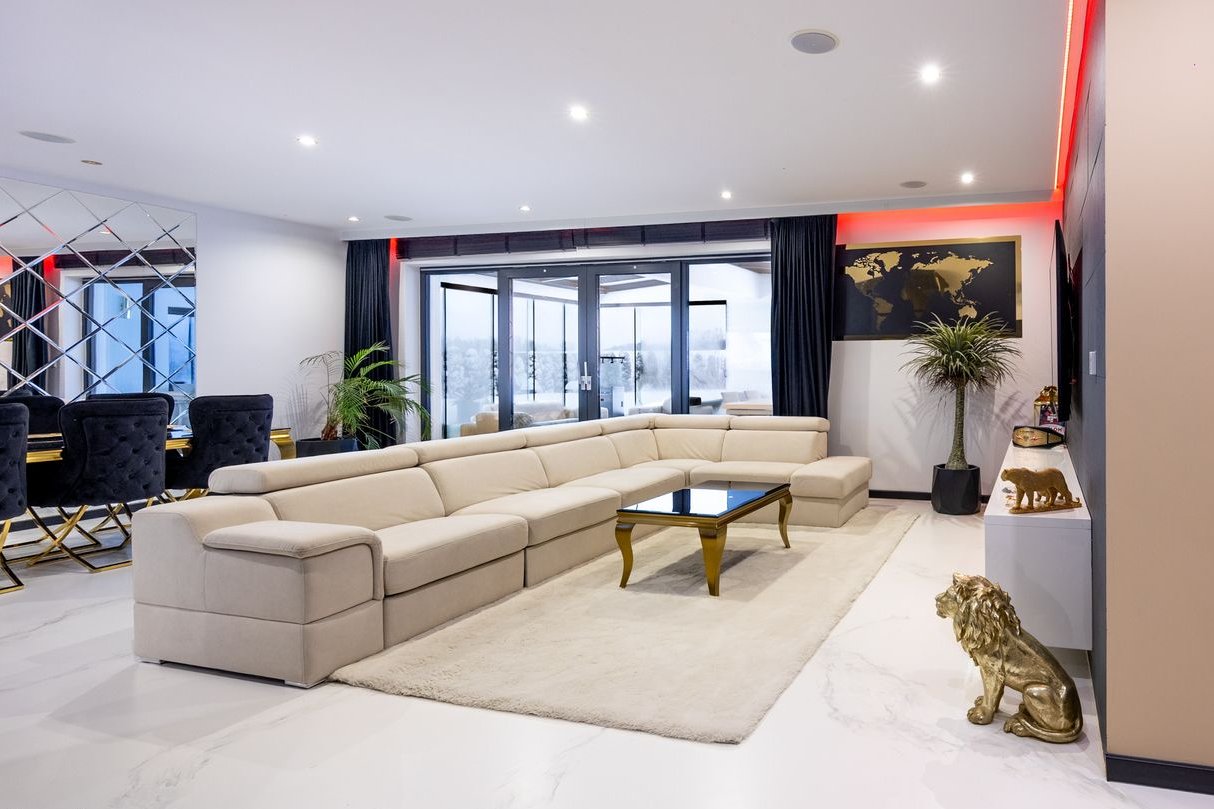 Nowoczesny, inteligentny dom wolnostojący z basenem w Bydlinie