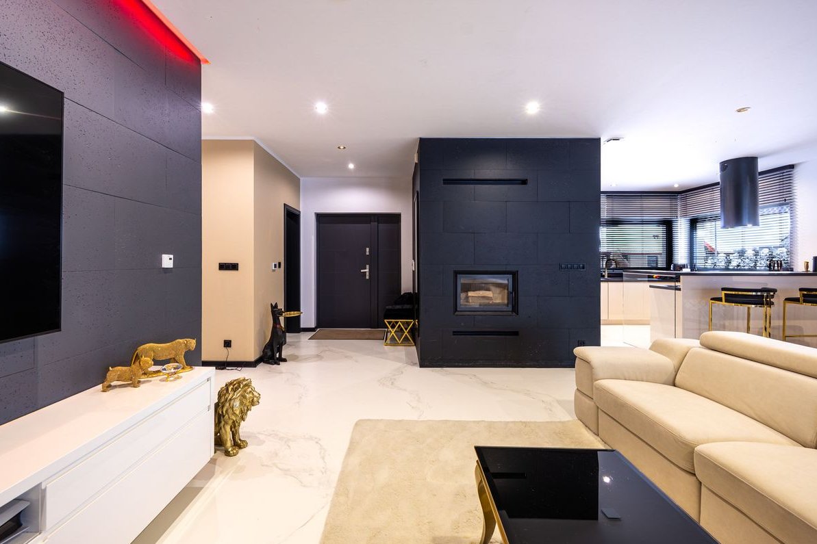 Nowoczesny, inteligentny dom wolnostojący z basenem w Bydlinie