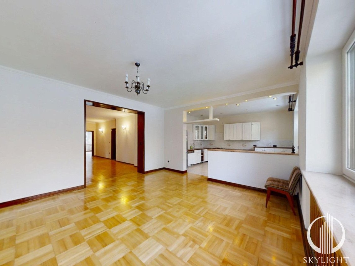 Przestronne 5-pokojowe mieszkanie 185 m², Anin