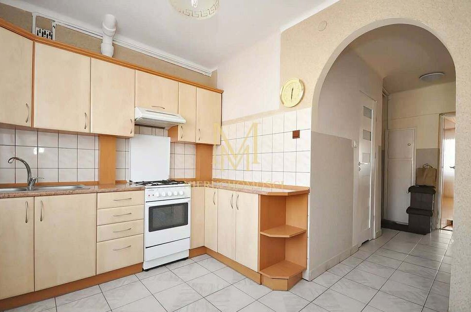 2-pokojowe + oddz. kuchnia w centrum, słoneczne!