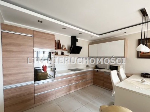 Mieszkanie, 67 m², Tychy