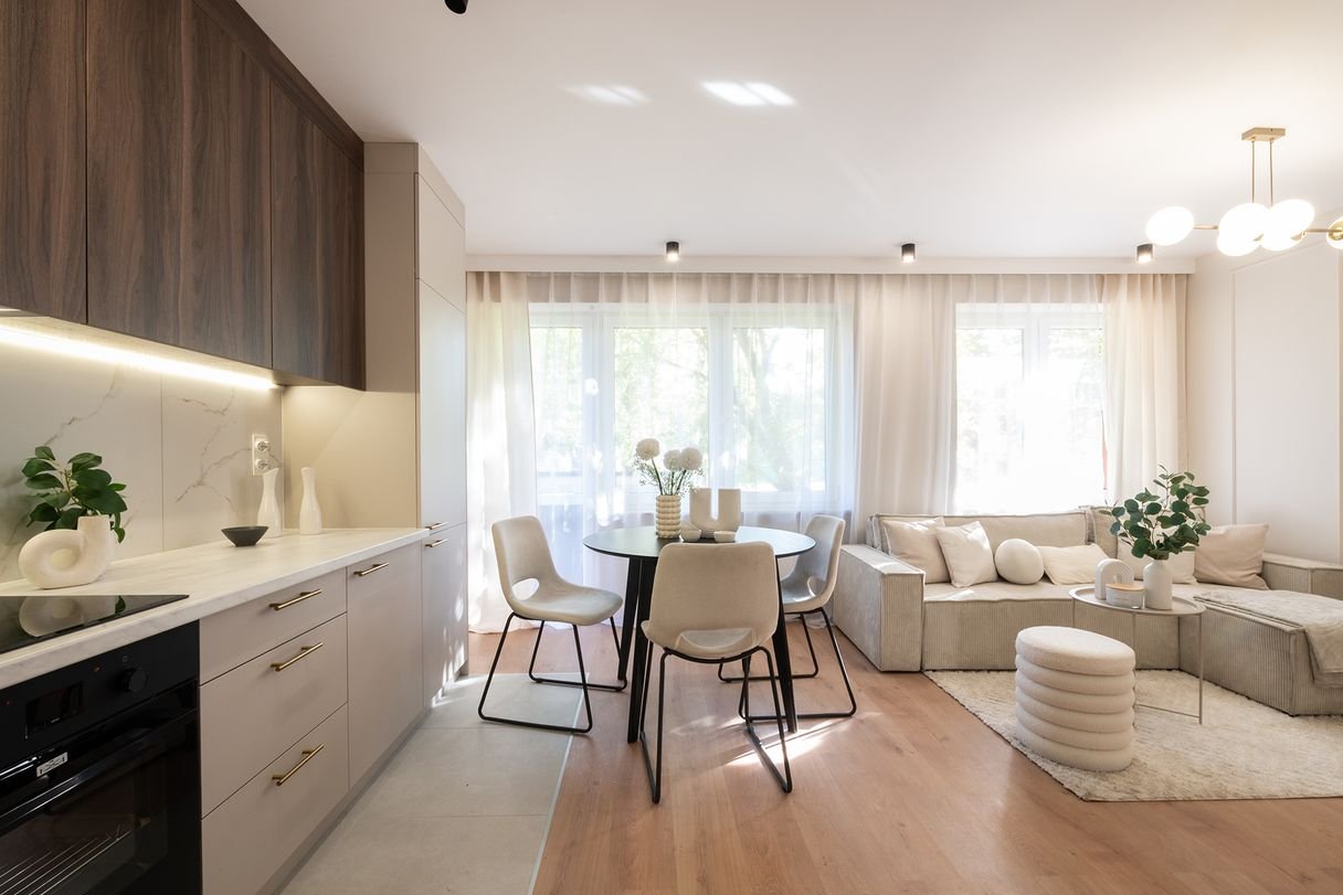 Najlepsze 1 Piętro! 3 pok + garderoba! ^Pełen Stolarz^