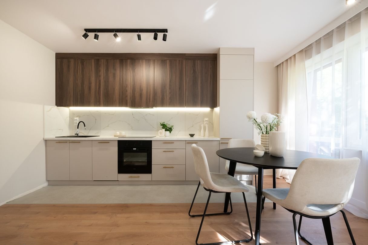 Najlepsze 1 Piętro! 3 pok + garderoba! ^Pełen Stolarz^