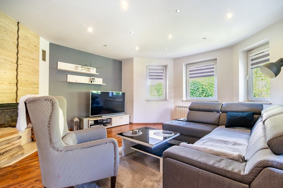 Dom W Atrakcyjnej Lokalizacji Ul. Krakowska