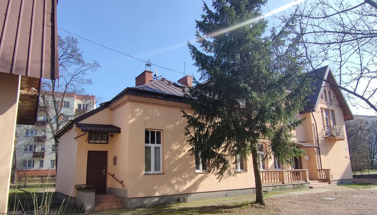 Willa z historią czekająca na nowe życie – centrum Grodziska Maz.