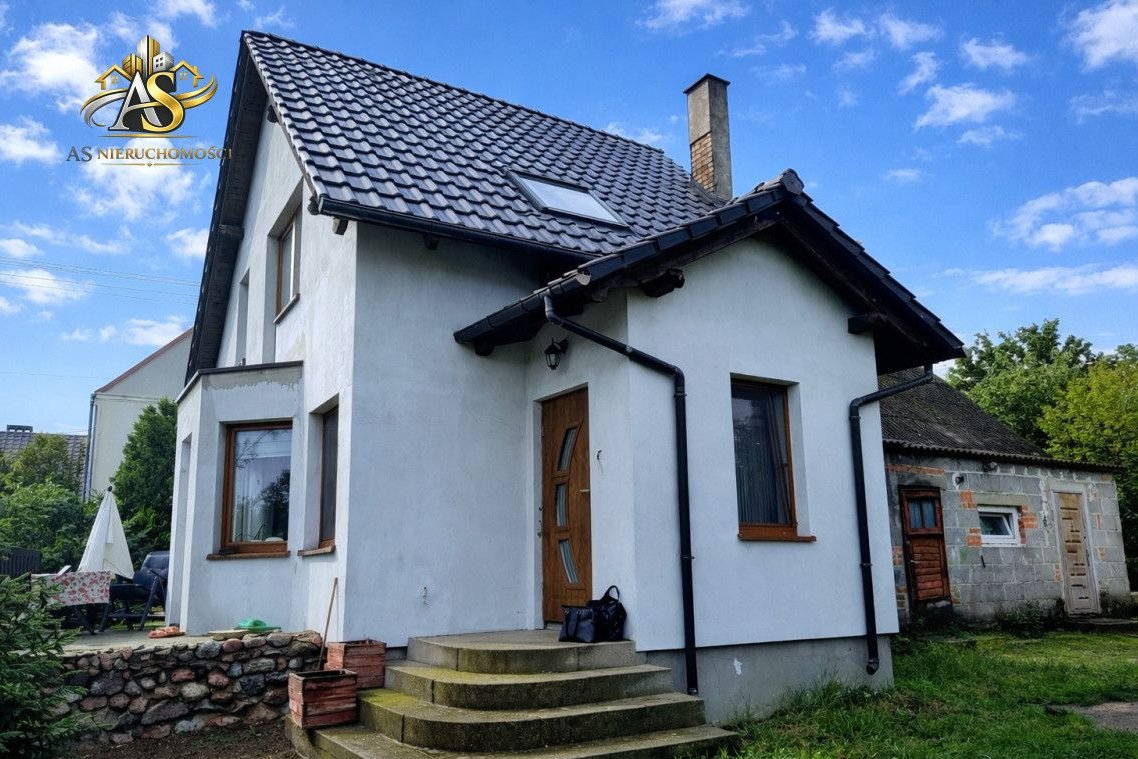 Dom dwulokalowy blisko jeziora