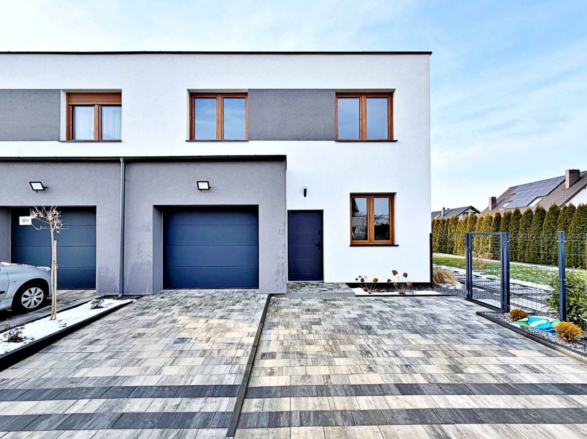 Premium Segment Bliźniaka z pięknym Ogrodem