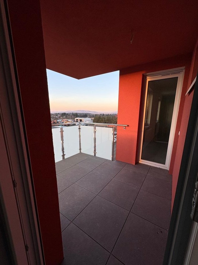 Nowe 2 pok., stan deweloperski,komórka lokatorska, duży balkon