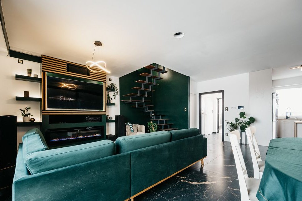 Zabudowa bliźniacza /4 pokoje/urządzone pod klucz