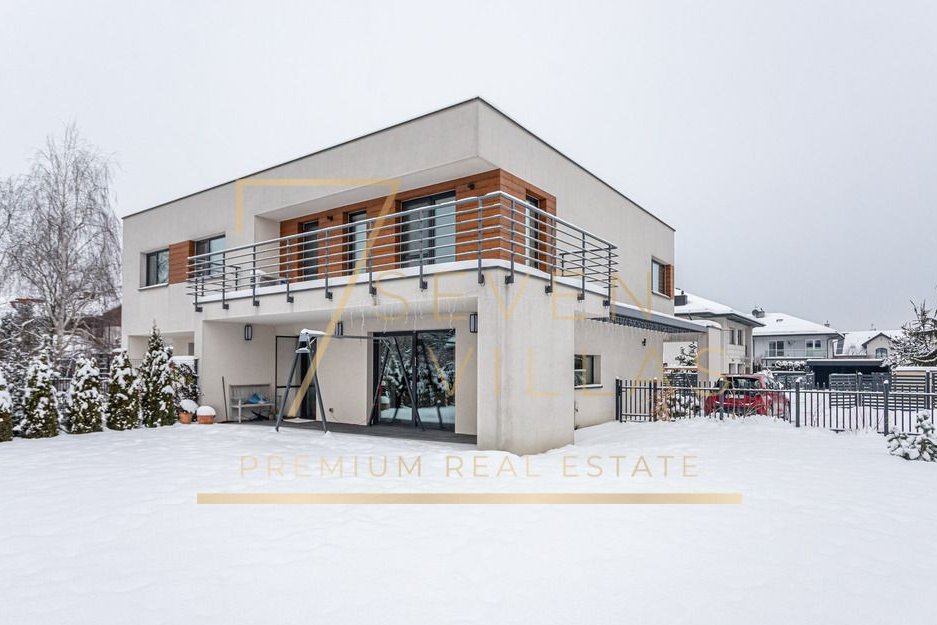 Bliźniak w Regułach - komfort pod Warszawą