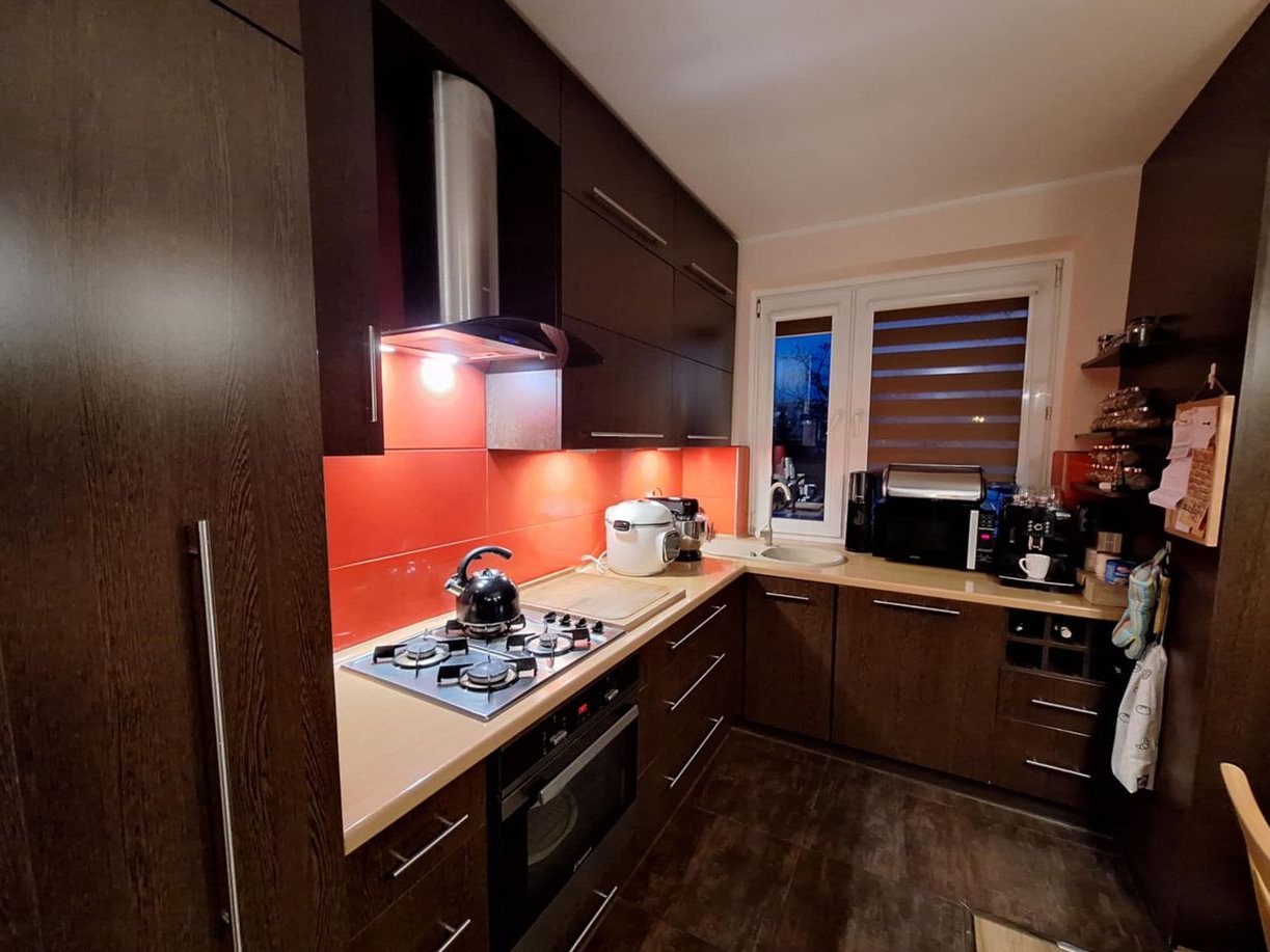 Mieszkanie 4 pokojowe, balkon, blok, piętro 1 ,Fordon.